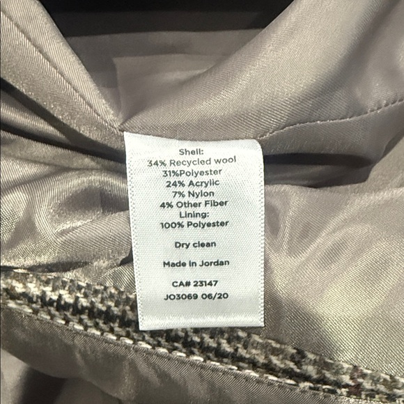 Talbots women’s LONG WOOL BLEND BLAZER - GLEN PLAID - Picture 6 of 6